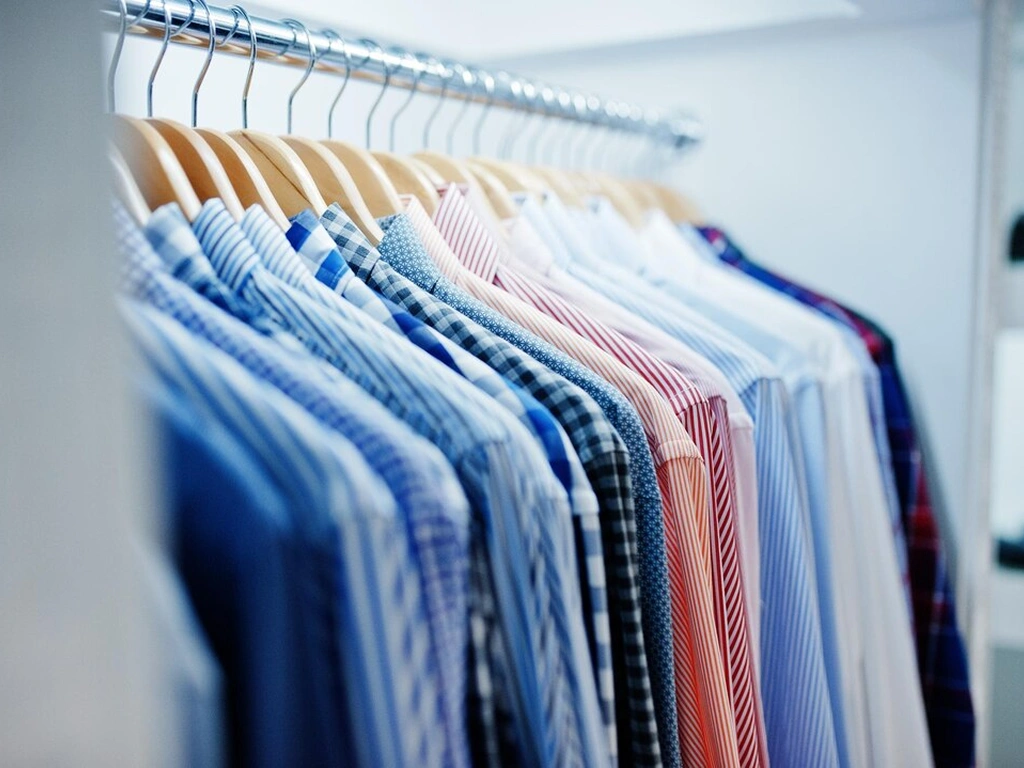 Dry cleaning pickup and delivery